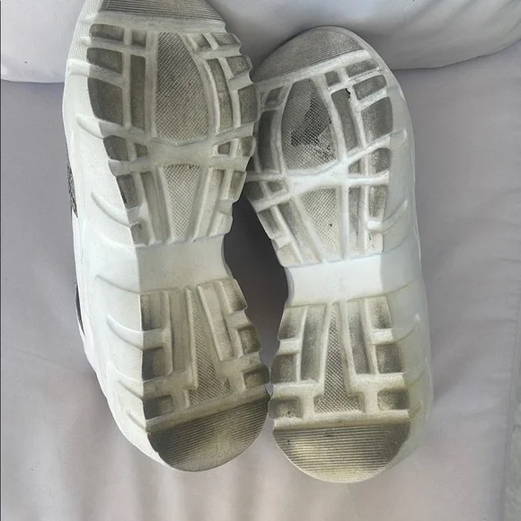 Gucci Multicolor Sneakers - Picture 5 of 6